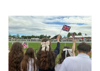 Students Enjoy a Royal Day Out at Ascot Racecourse